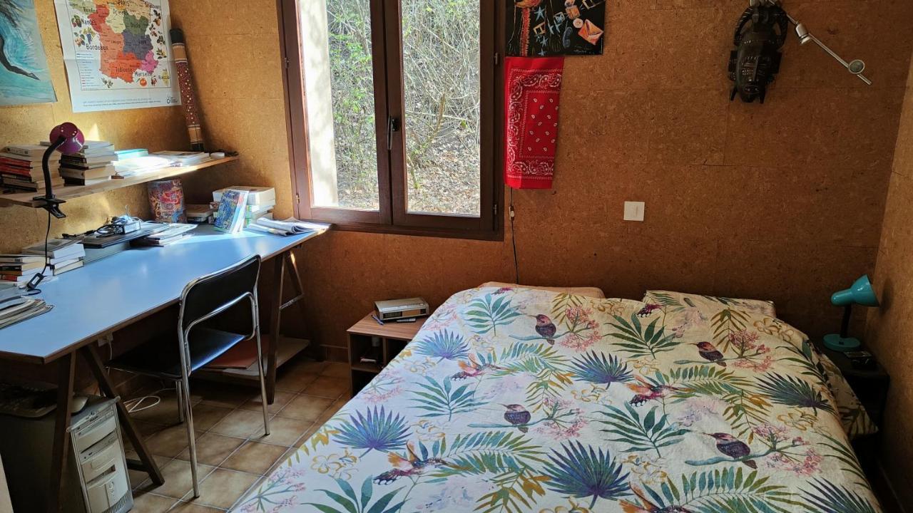 Chambre Dans Villa Le Chaffaut-Saint-Jurson Eksteriør bilde